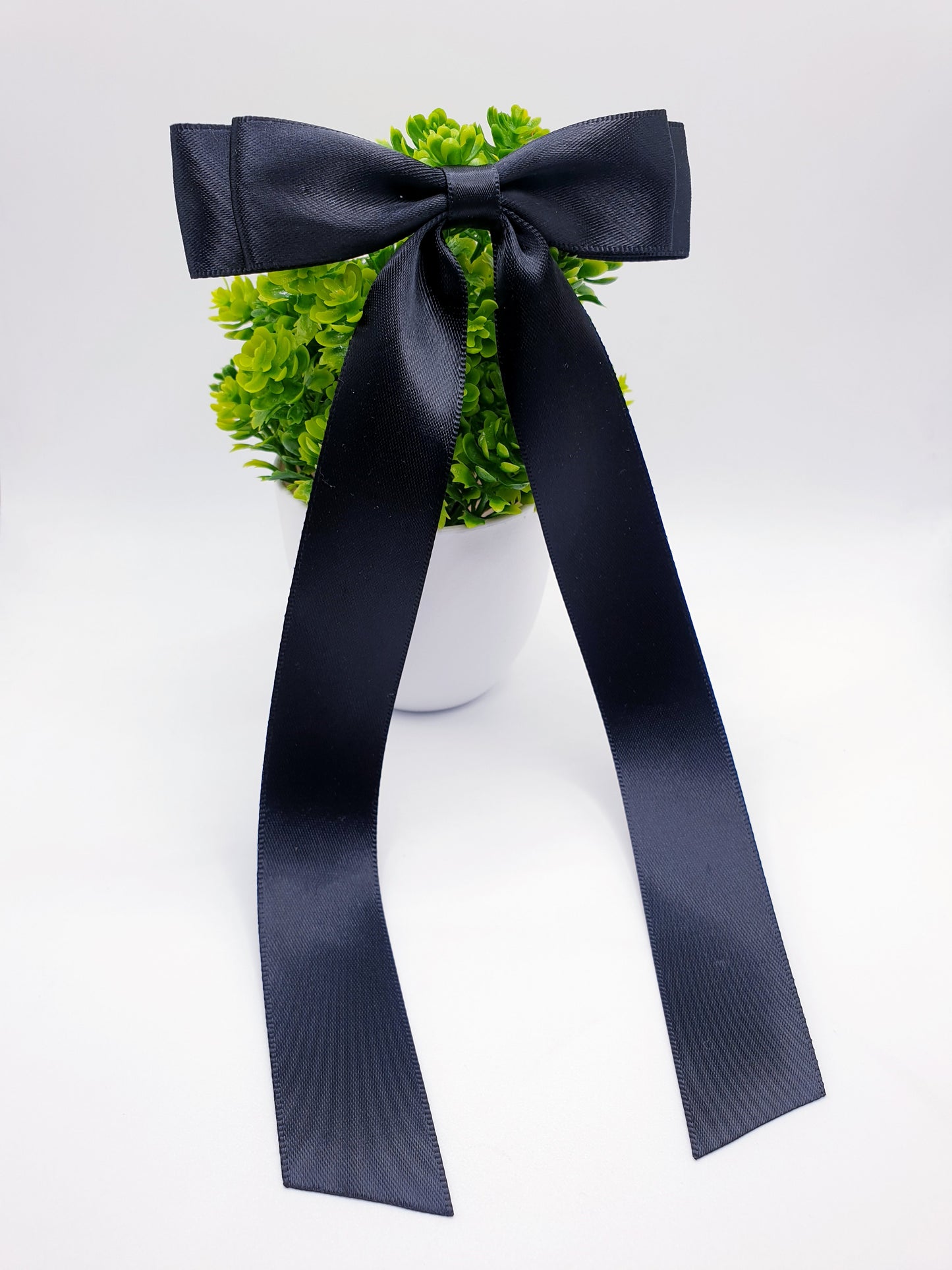 Long Tail Ribbon Bow - Black