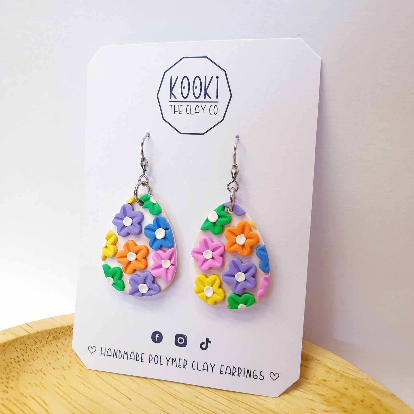 Rainbow Daisies Egg Dangles