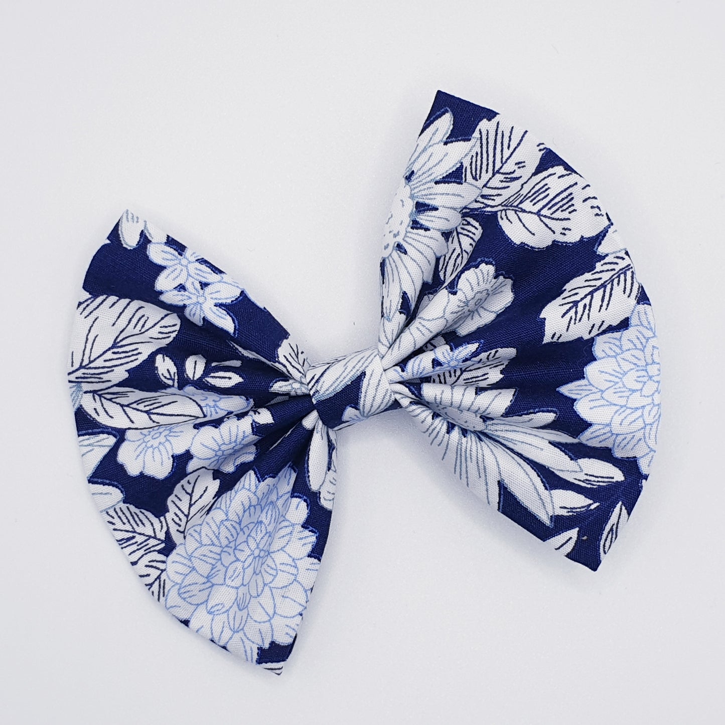 Ava Butterfly Bow (Size Options)