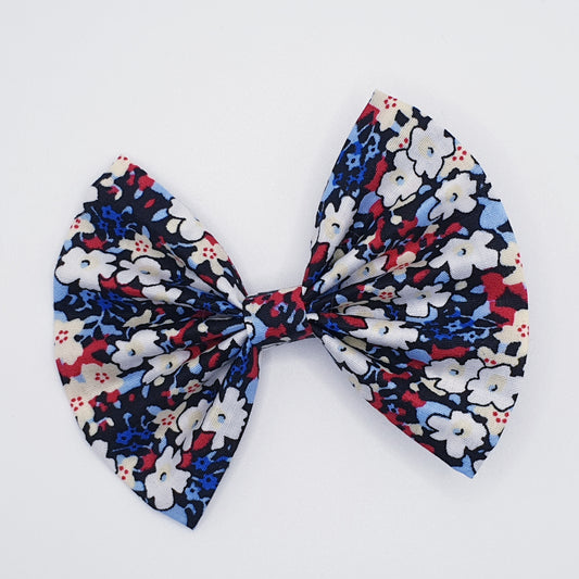 Flo Butterfly Bow (Size Options)